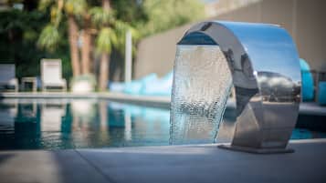 2 outdoor pools, pool umbrellas, pool loungers