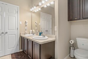 Separate tub and shower, free toiletries, hair dryer, towels