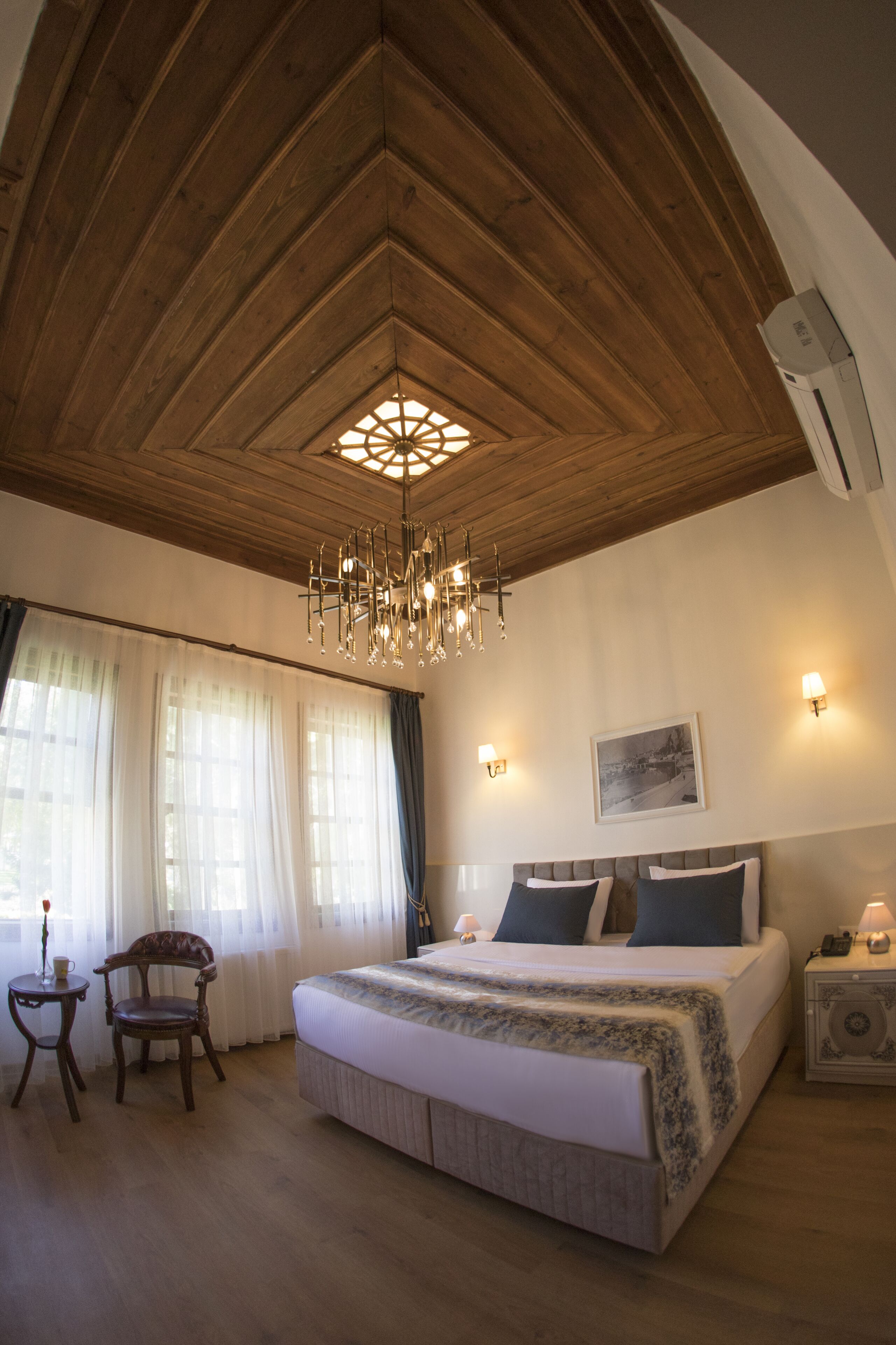 Literie de qualité supérieure, minibar, décoration personnalisée