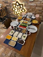 Free daily on-the-go breakfast