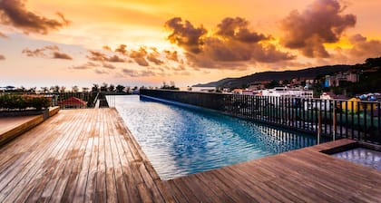 The Deck Condominium by Lofty