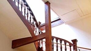 Interior - Hostal Irreal - Hostel (Santiago)