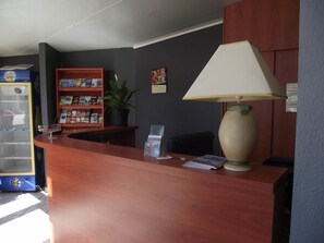 Reception - Rev'Hotel (Leucate)