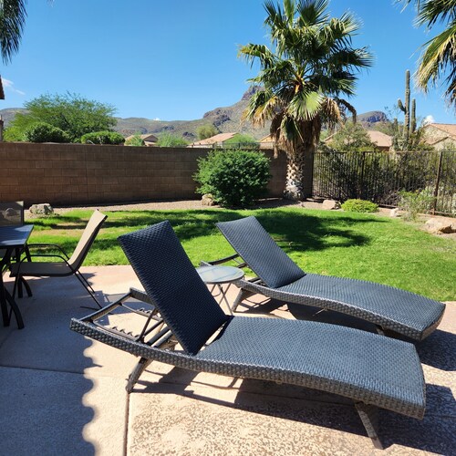 Wind Swept - Private Pool At The Base Of Sombreo Peak.