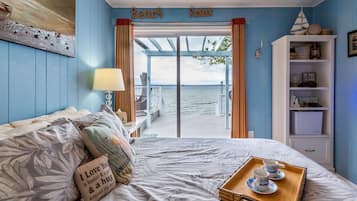 3 bedrooms, memory-foam beds, iron/ironing board, free WiFi