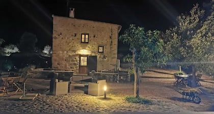 Charming stone house with heated swimming pool on the outskirts of the Balagne