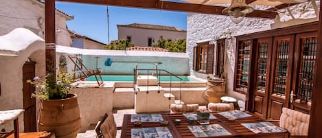 Villa, 3 Bedrooms | Terrace/patio