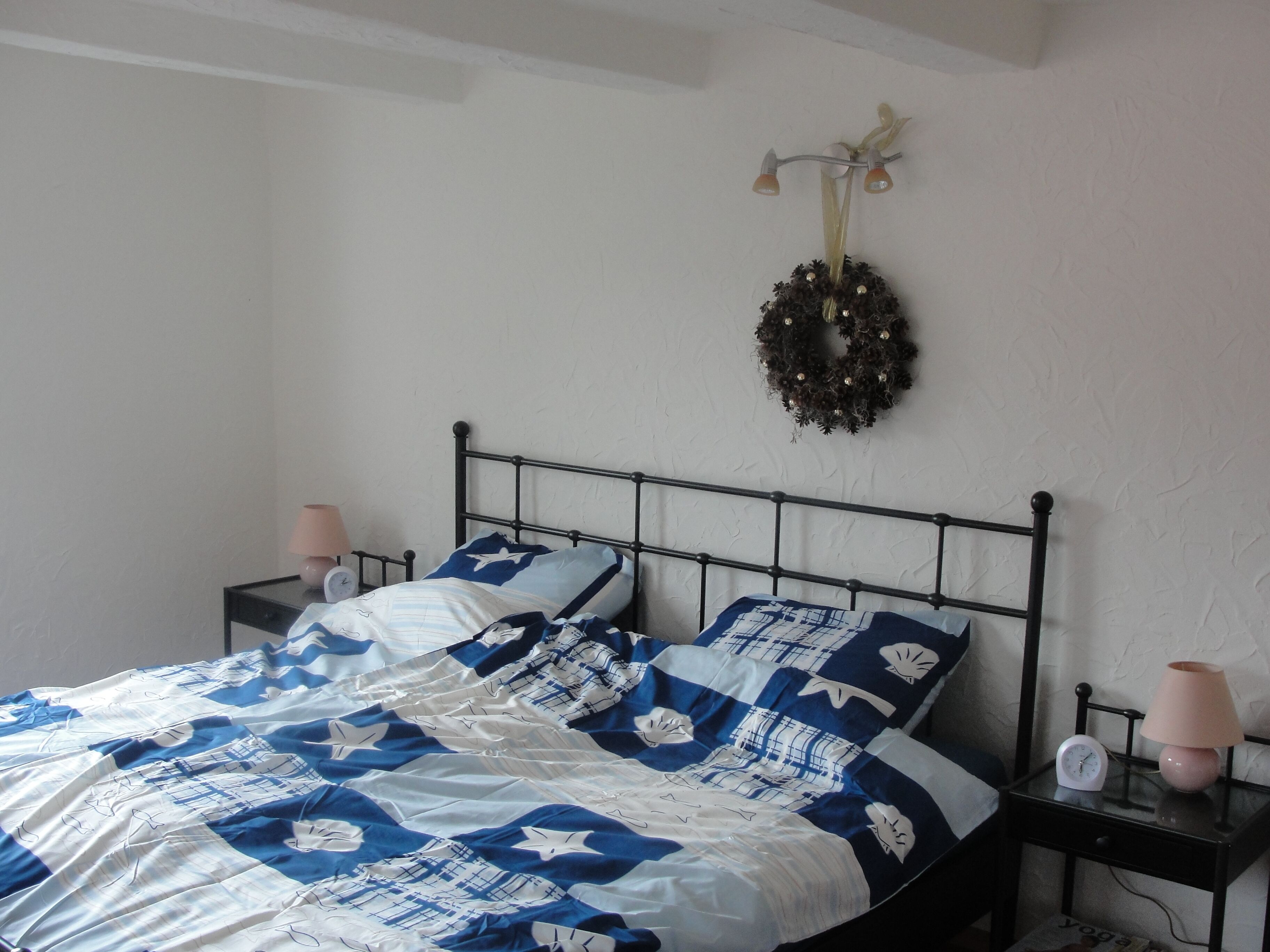 5 bedrooms, iron/ironing board, travel cot, free WiFi