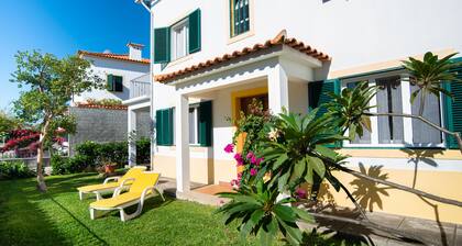 Su casa lejos de casa - un gran chalet con jardín - 5 minutos del centro de la ciudad