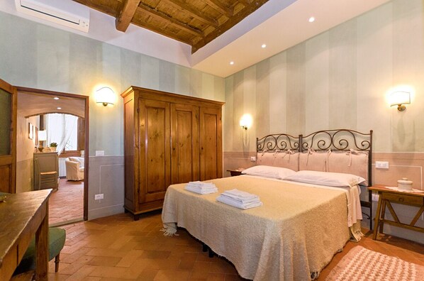 1 bedroom, iron/ironing board, travel cot, WiFi - La Chicca di Boboli - Romantic apartment in Florence (Firenze)