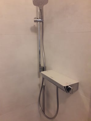 Shower, hair dryer - sunny 2 rooms apartment with balcony and a view to the Salzhaff (Mecklenburg-Vorpommern)