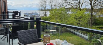 sunny 2 rooms apartment with balcony and a view to the Salzhaff