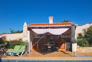 Outdoor dining - Villa with private pool, sea view and summer kitchen (Xàbia)