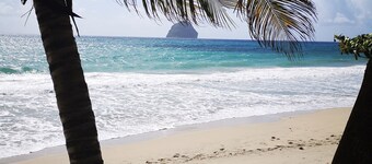 Studio Ti Diamant Residence with pool, near the beach of Diamant and shops