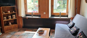 Apartment in alpine farmhouse, close to ski slopes and hiking trails