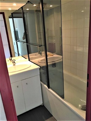 Ducha y bañera combinadas