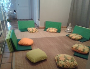 Interior - THE HAPPINESS HOUSE, Wellness House Wellness Center (Fleurieu-sur-Saône)