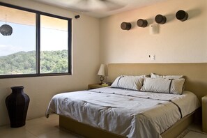 3 habitaciones, caja de seguridad en la habitación y escritorio