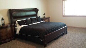 8 camere, ferro/asse da stiro, culla da viaggio, Wi-Fi gratuito