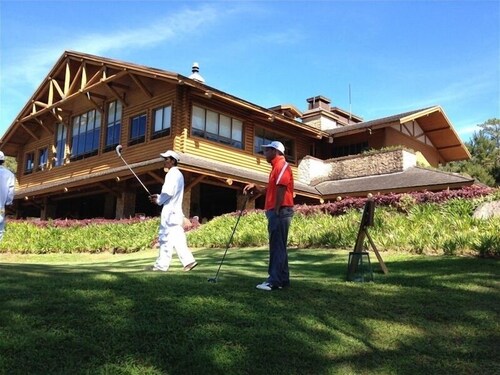 Large L.A. Town House for 16 Persons. $150. 15 min. from SM. +63 918 901 0361