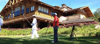 Large L.A. Town House for 16 Persons. $150. 15 min. from SM. +63 918 901 0361