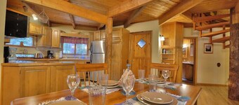 Custom Home in a Great Location with Outdoor Hot Tub
