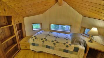 3 bedrooms, WiFi (free), bed sheets