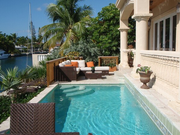Outdoor pool, a heated pool