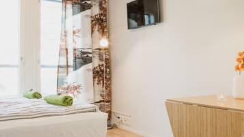 Individually decorated, individually furnished, desk