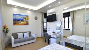 Minibar, in-room safe, desk, soundproofing