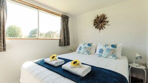 Self Contained Cabin | WiFi (無料)、ベッドシーツ