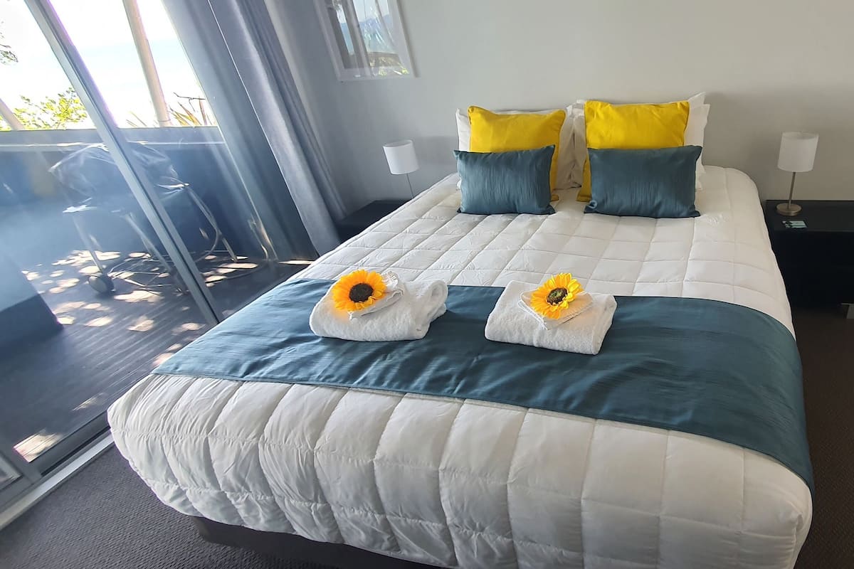 Wifi gratis y ropa de cama