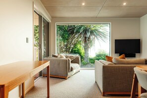 Beach Apartments | Living area