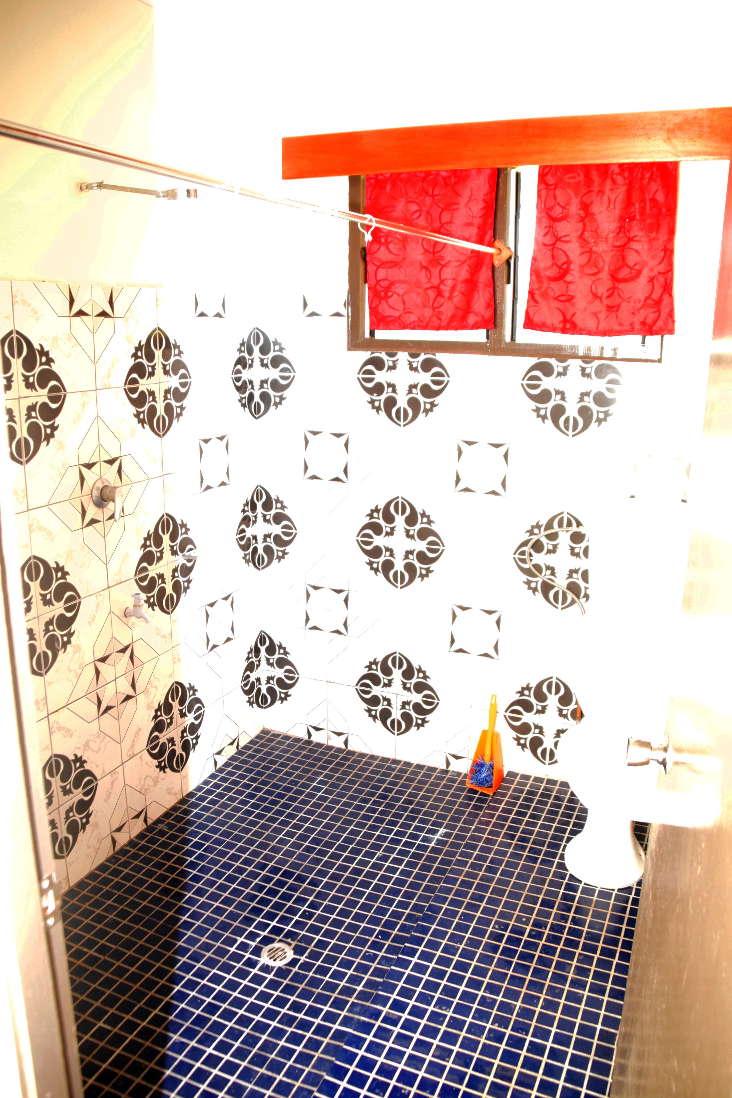Appartement Familial | Douche de la salle de bain