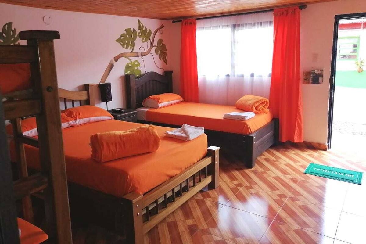 Free WiFi, bed sheets