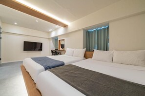 Quarto duplo luxo, vista para o oceano | Escrivaninha, cortinas blackout, Wi-Fi de cortesia, roupa de cama