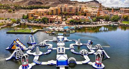 Stunning Lakeview 2BR with Pool, Lake Las Vegas