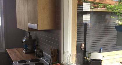 Crib Point- Peaceful Bush Setting. The Point-Break House. Complete house.