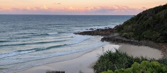 Retiro en la playa de Billy, que admite mascotas, ropa de cama incluida, conexión Wi-Fi gratuita
