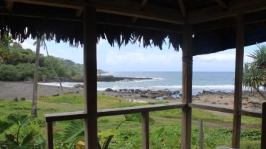 Tanna Ikamir Bungalows and Accomodations