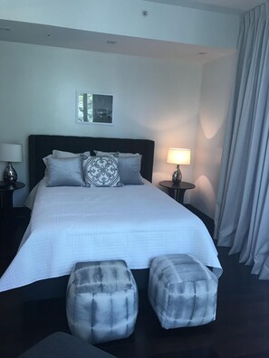 3 chambres, fer et planche à repasser, lit parapluie, Wi-Fi gratuit