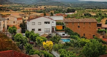 Huoneistot, joissa on uima-allas pre-Pyreneillä