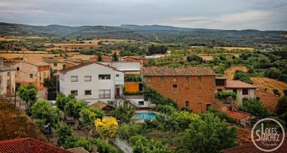 Apartments with pool in the pre-Pyrenees