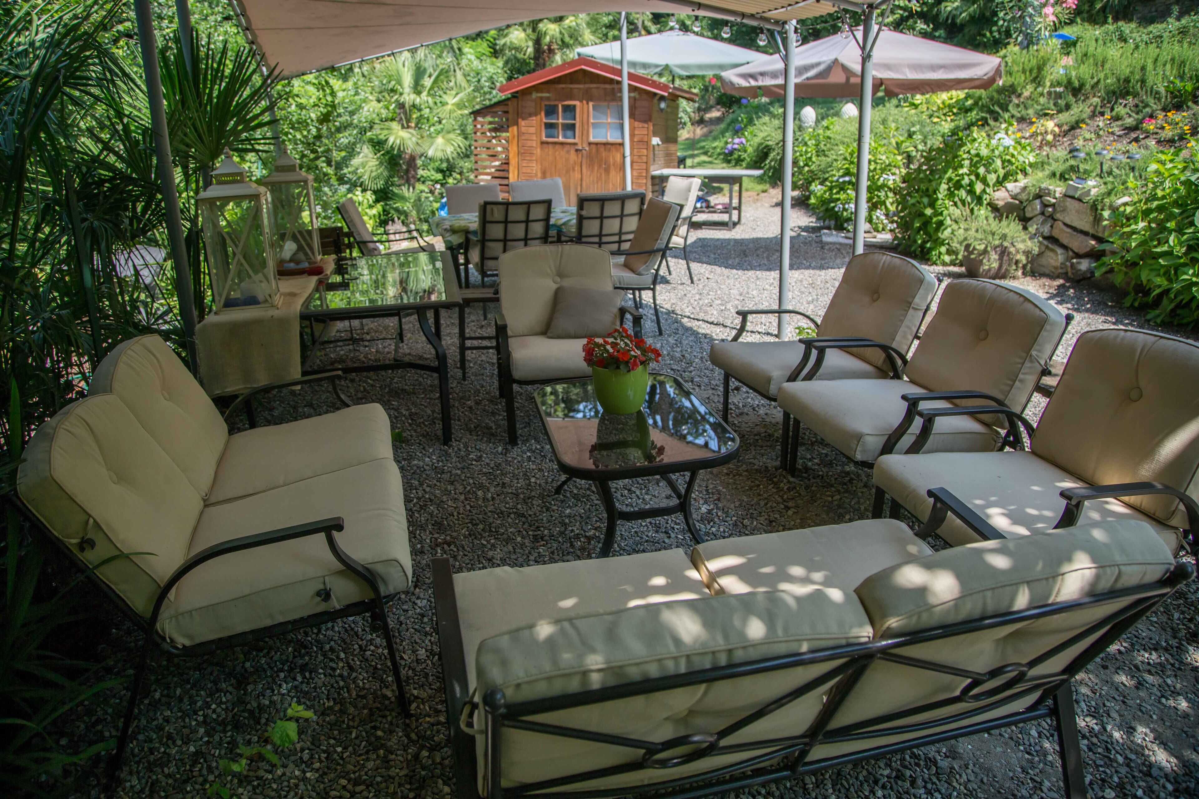 屋外ダイニングエリア