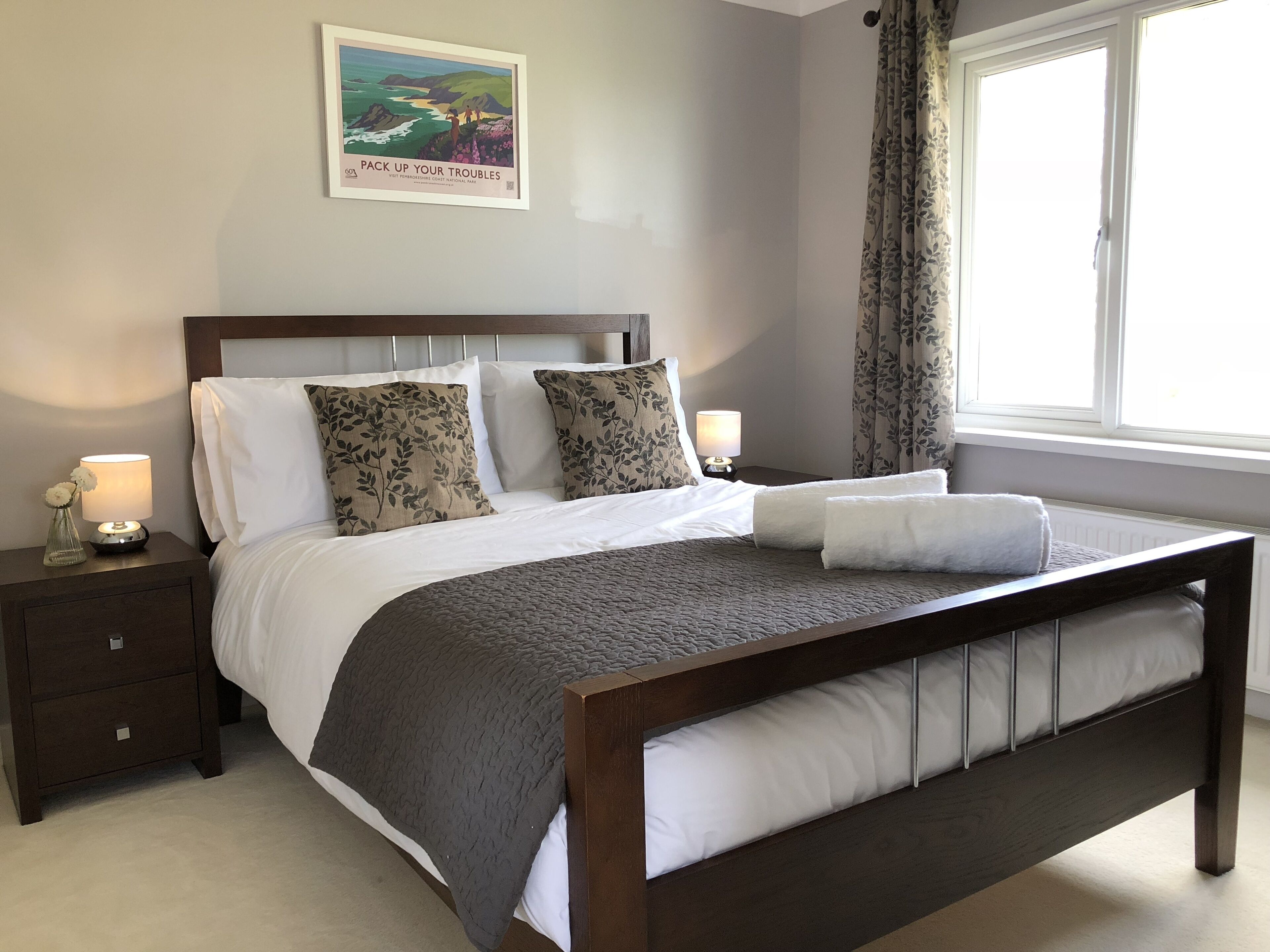 3 bedrooms, iron/ironing board, travel crib, WiFi