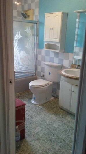 Bathroom - Large home for retreat and family vacation (Mandeville)