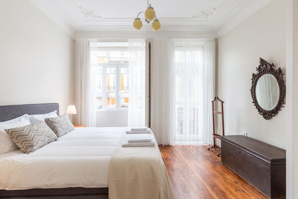 1 bedroom, iron/ironing board, travel crib, free WiFi