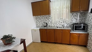 Family Apartment, 2 Bedrooms, Non Smoking | Dapur peribadi