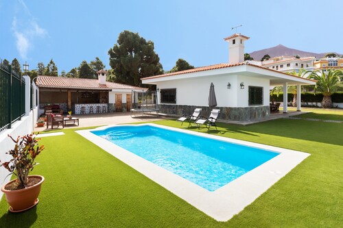 Finca La Vizcondesa with heateble pool