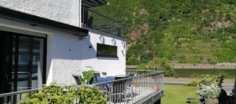 Appartement "HAUS KORJÄSSER" F ****, Moselblick en zonneterras